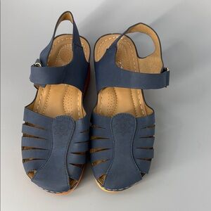 SHIBEVER Closed Toe Sandals Blue‎ Size 38 Women’s 7